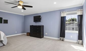 1 Milner Ct, Albany, NY 12208