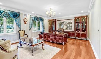 2290 Lombardy Rd, San Marino, CA 91108