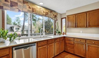 6656 SW 162ND Dr, Beaverton, OR 97007