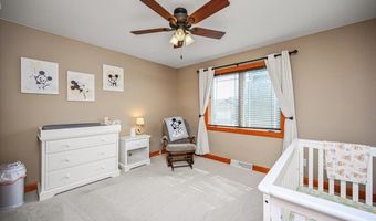2273 Antler Rdg, Asbury, IA 52002