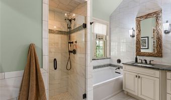 3111 Edelweiss Ct Ste 201, Adams Twp., PA 16046