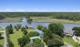 1099 Campbell Dr, Biloxi, MS 39532