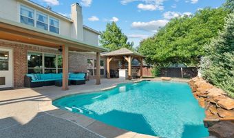 202 Wayne Dr, Aledo, TX 76008