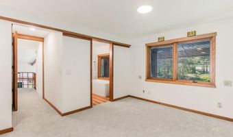 8473 E Apache Trl, Athol, ID 83801