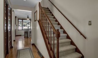 36 Schimwood Dr, Amherst, NY 14068