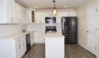 424 Remsen Ave, Avenel, NJ 07001