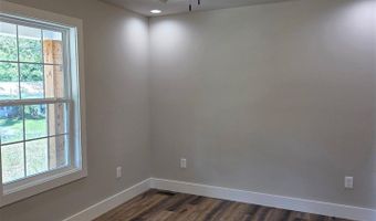245 Peterson Ave, Auburn, KY 42206