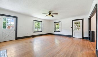 87 S Poplar St, Angier, NC 27501