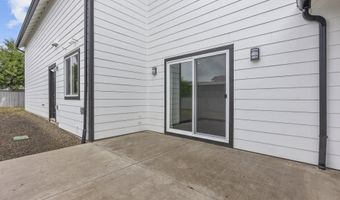 413 S TRADE St, Amity, OR 97101