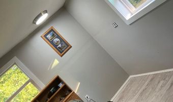 679 New Hope Church Rd, Barbourville, KY 40906