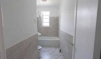 573 AVENUE E 4, Bayonne, NJ 07002