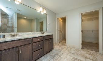 1813 Strauss Ave, Adel, IA 50003