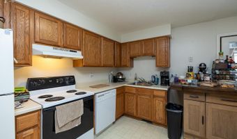 48903 N Ridge Rd, Amherst, OH 44001