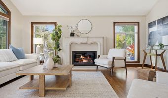 1800 Versailles Ave, Alameda, CA 94501