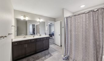 2301 NW Beechwood St, Ankeny, IA 50023