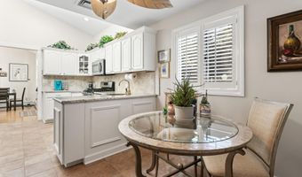 67 Swartzel Dr, Middletown, NJ 07748