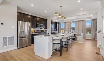 16611 ARUBA Dr, Accokeek, MD 20607
