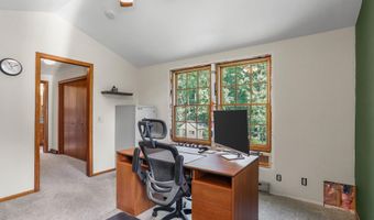 5310 Dorsett Dr, Madison, WI 53711
