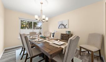 15 Brentwood Dr, Bayville, NJ 08721