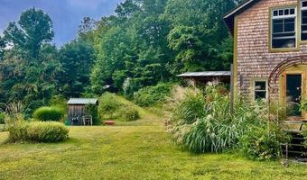 137 Pleasant Valley Rd, Brattleboro, VT 05301