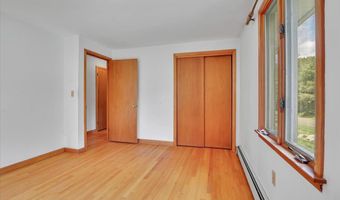 16 Rosewood Ln, Bolton, CT 06043