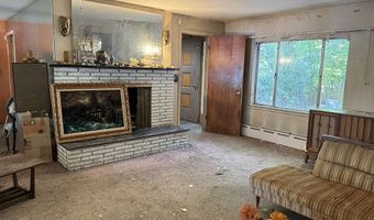 72 Grenelle St, Bridgeport, CT 06606