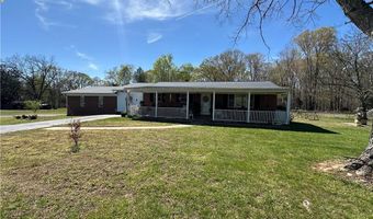 281 Spencer Meadow Rd, Asheboro, NC 27205