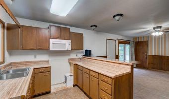 1702 Rae Ln, Madison, WI 53711