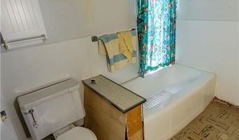 1134 Atchison St, Atchison, KS 66002