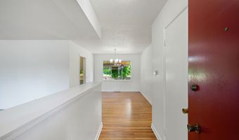 881 LINN Ave, Oregon City, OR 97045
