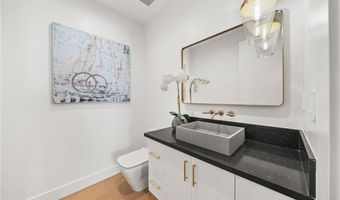 5945 Hesperia Ave, Encino, CA 91316