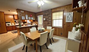 4967 Kings Rd, Bascom, FL 32423