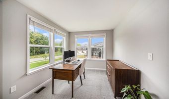 2867 Fairgrove Cres, Ann Arbor, MI 48108
