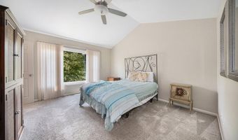 4878 Lone Oak Ct 20, Ann Arbor, MI 48108