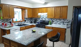 305 Chapel Ln, Ashley, IN 46705