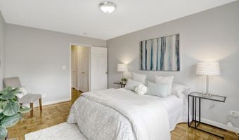 4352 N PERSHING Dr #43522, Arlington, VA 22203