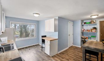 414 Manchester St, Aurora, IN 47001