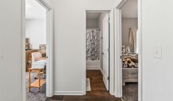 372 Highland Pointe Dr, Alto, GA 30510