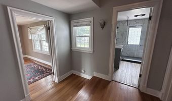 1207 8th St, Aurora, NE 68818