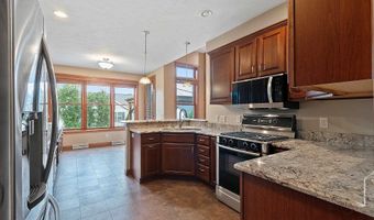 1892 N SUNRISE Ln, Appleton, WI 54913