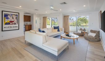 4714 Kahala Ave, Honolulu, HI 96816
