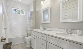 1747 MARITIME OAK Dr, Atlantic Beach, FL 32233