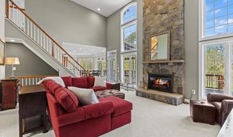 24176 SPRING MEADOW Cir, Aldie, VA 20105