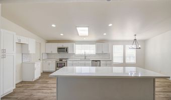 1426 S HALE Dr, Apache Junction, AZ 85120