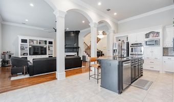 13 Kensington Dr, Heath, TX 75032