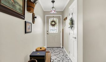 639 W Banta Rd, Indianapolis, IN 46217