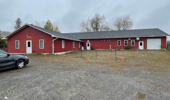 100 Cherry Tree Ln, Barton, VT 05822