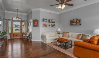 4204 Parkridge Dr, Benton, LA 71006