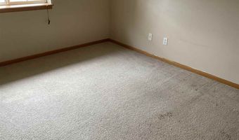 505 Penn Ct 11, North Liberty, IA 52317