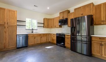 390 CR 204, Abbeville, MS 38601